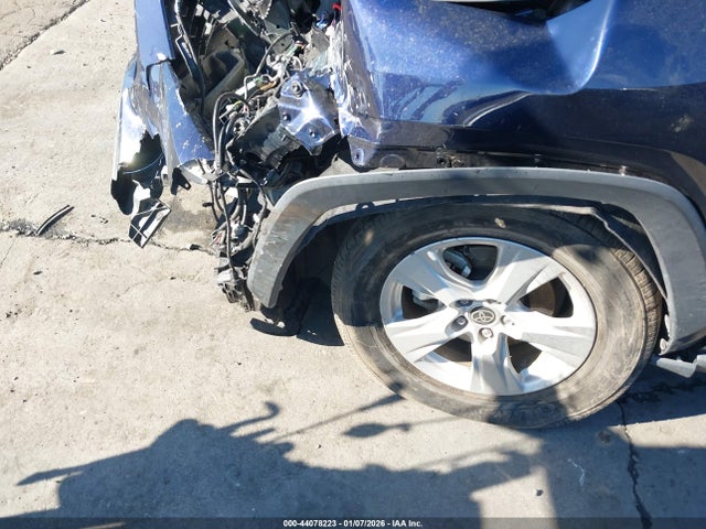 4T3RWRFV9MU033108 Toyota Rav4 Hybrid Xle