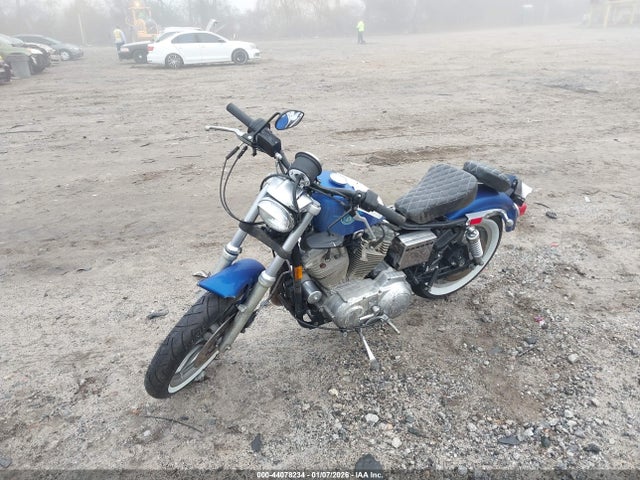 44078234 :رقم المزاد ، 1HD4CEM1XNY204286 vin ، 1992 Harley-davidson Xlh883 H مزاد بيع