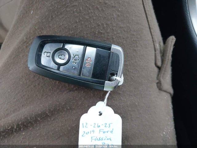 Ford FUSION SE 2019 3FA6P0HDXKR214533 Image 11