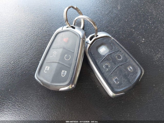 2017 CADILLAC XT5 1GYKNDRS2HZ312487 Photo 10