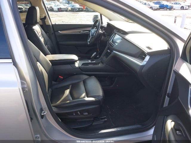 2017 CADILLAC XT5 1GYKNDRS2HZ312487 Photo 4