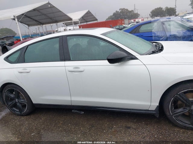 1HGCY2F72PA043072 Honda Accord Hybrid Sport-l