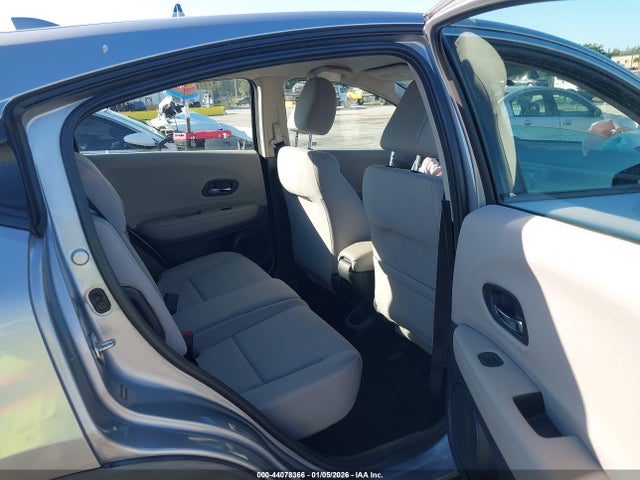 2018 HONDA HR-V 3CZRU5H36JG701432 Photo 7