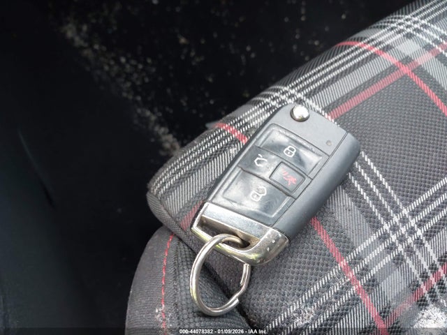 2019 VOLKSWAGEN GOLF GTI 3VW6T7AU4KM019840 Photo 10