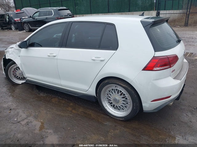 2019 VOLKSWAGEN GOLF GTI 3VW6T7AU4KM019840 Photo 2