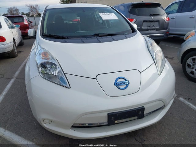 2016 NISSAN LEAF 1N4AZ0CP5GC303082 Photo 5