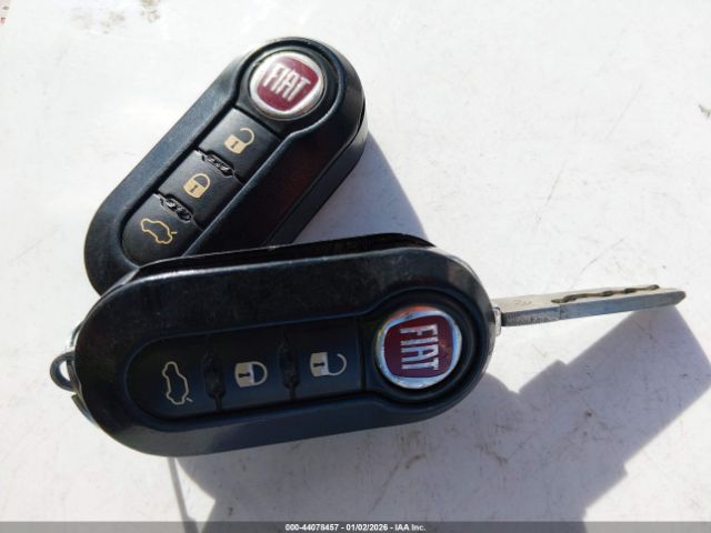 2014 FIAT 500L ZFBCFABH1EZ008019 Photo 10