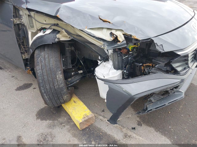 KMHLM4DJ3SU158612 Hyundai Elantra Hybrid Blue