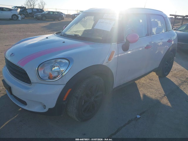 2013 MINI COUNTRYMAN WMWZB3C54DWM09869 Photo 1