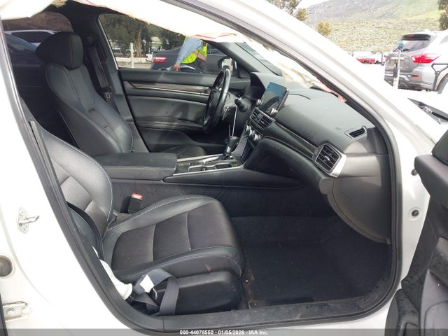 1HGCV1F30LA066215 Honda Accord Sport