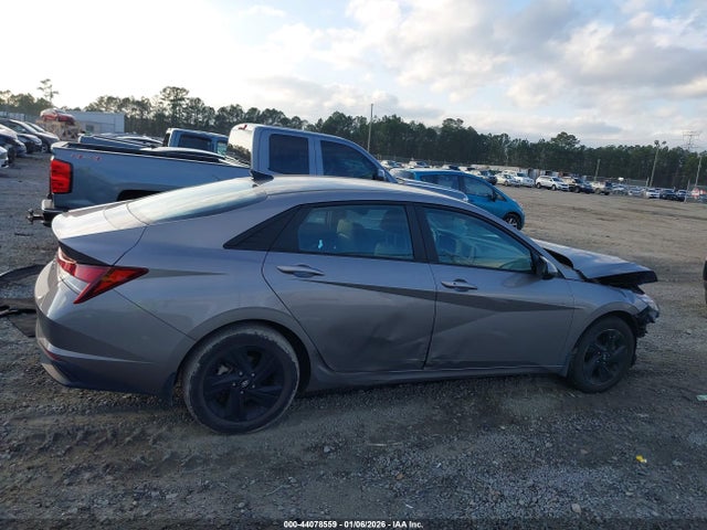 KMHLM4AG3PU502066 Hyundai ELANTRA SEL