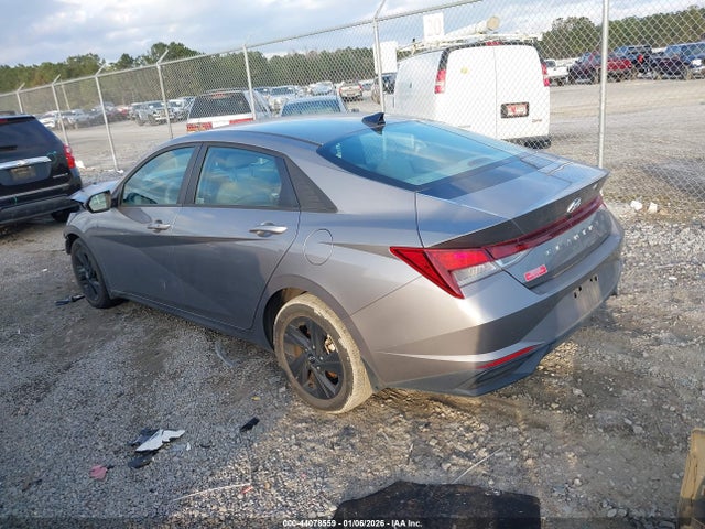 KMHLM4AG3PU502066 Hyundai ELANTRA SEL