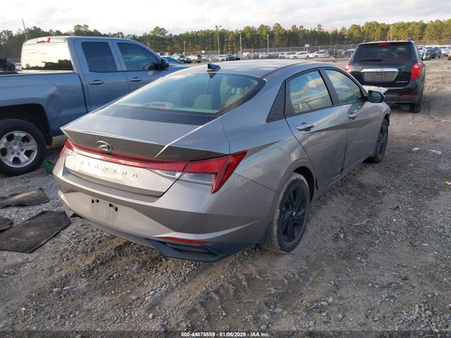 KMHLM4AG3PU502066 Hyundai ELANTRA SEL