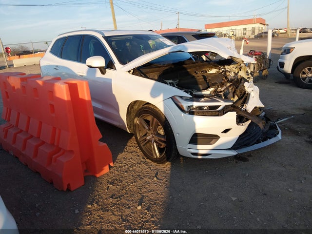 2018 VOLVO XC60 LYV102RK7JB100735