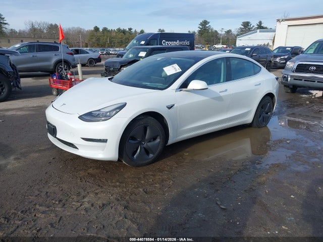 2019 TESLA MODEL 3 5YJ3E1EA2KF401205 Photo 1