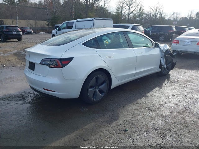 2019 TESLA MODEL 3 5YJ3E1EA2KF401205 Photo 3