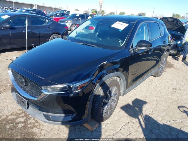 Mazda Cx-5 Grand Touring 2018 JM3KFADM3J0328080 Image 2