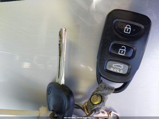 5NPEB4AC5EH921415 Hyundai SONATA GLS