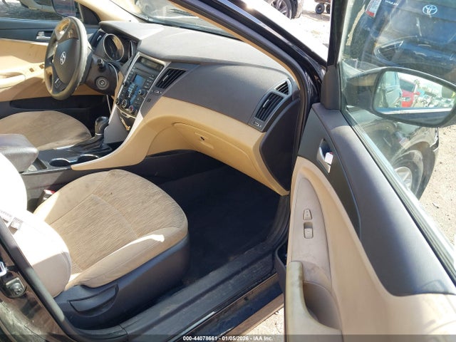 5NPEB4AC5EH921415 Hyundai SONATA GLS