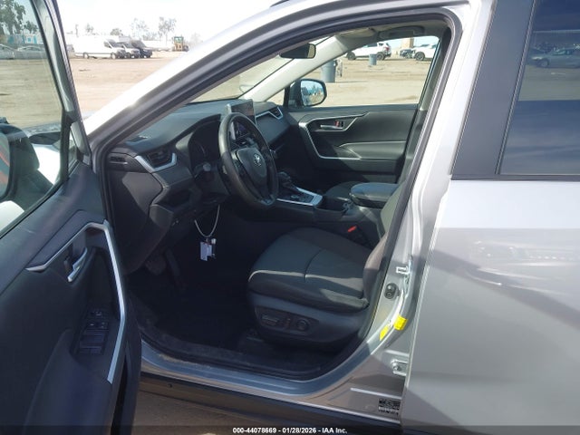 2T3RWRFV9PW179156 Toyota Rav4 Hybrid Xle