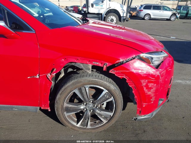 JTHX3JBH6L2022283 Lexus UX 200
