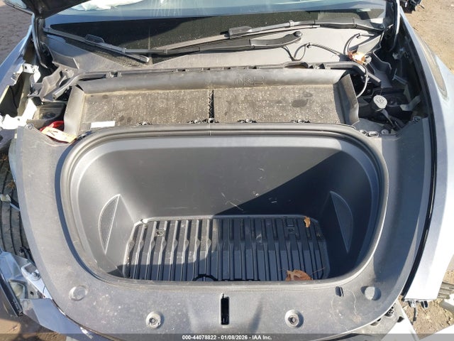 Продаж на аукціоні авто 2025 Tesla Model Y Long Range Dual Motor All-wheel Drive, vin: 7SAYGDEE3SF297119, номер лоту: 44078822