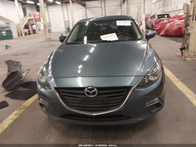 3MZBM1U70FM225175 Mazda Mazda3 I Sport