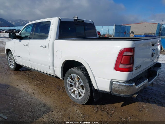 2022 RAM 1500 1C6SRFKT3NN110048 Photo 2
