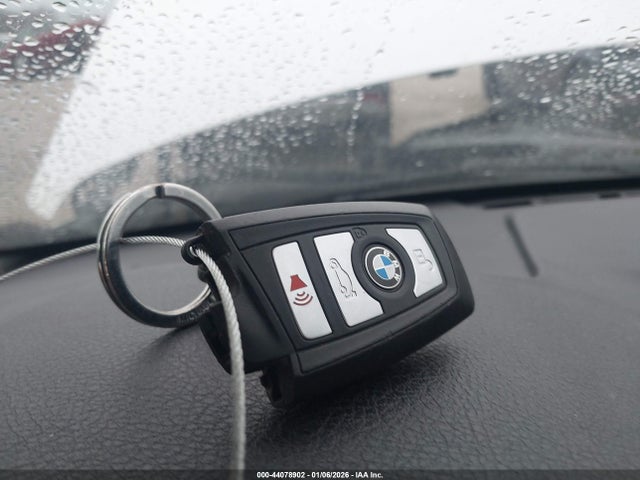 Продаж на аукціоні авто 2017 Bmw 320i, vin: WBA8E1G34HNU17112, номер лоту: 44078902