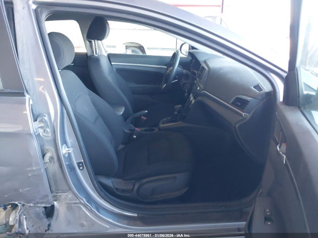 KMHD84LF5KU872778 Hyundai ELANTRA SEL