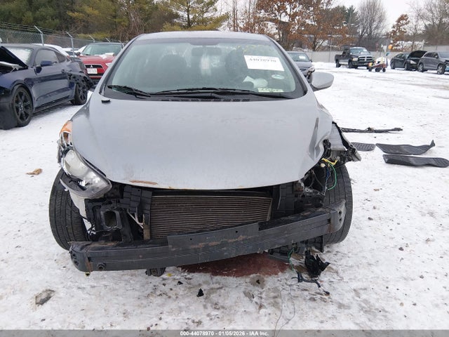 Продаж на аукціоні авто 2013 Hyundai Elantra Gls, vin: KMHDH4AE5DU007967, номер лоту: 44078970
