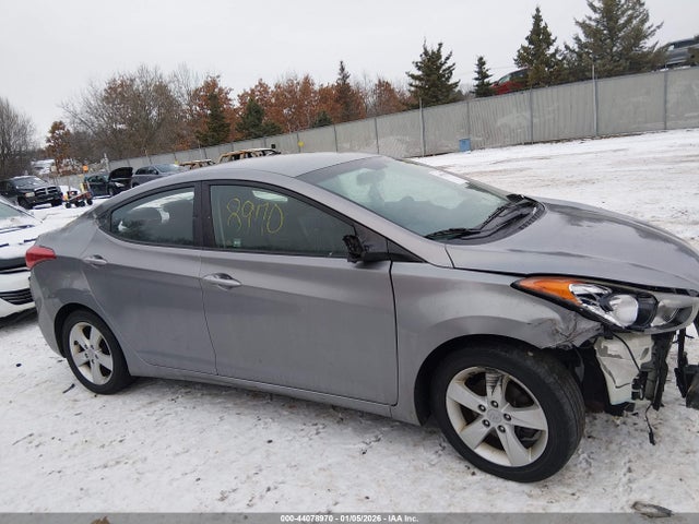 Продаж на аукціоні авто 2013 Hyundai Elantra Gls, vin: KMHDH4AE5DU007967, номер лоту: 44078970