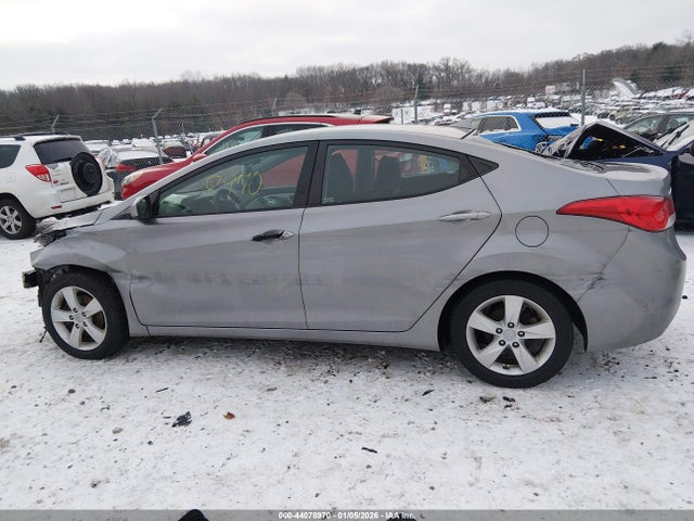 Продаж на аукціоні авто 2013 Hyundai Elantra Gls, vin: KMHDH4AE5DU007967, номер лоту: 44078970