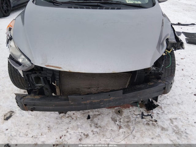 Продаж на аукціоні авто 2013 Hyundai Elantra Gls, vin: KMHDH4AE5DU007967, номер лоту: 44078970