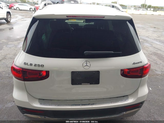 W1N4M4HB0MW127314 Mercedes-Benz Glb 250 4matic