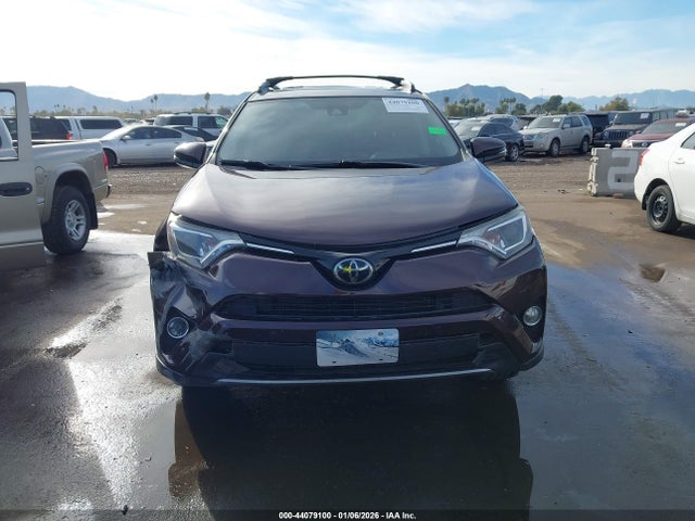 Toyota Rav4 Xle 2018 2T3WFREV9JW436344 Image 12
