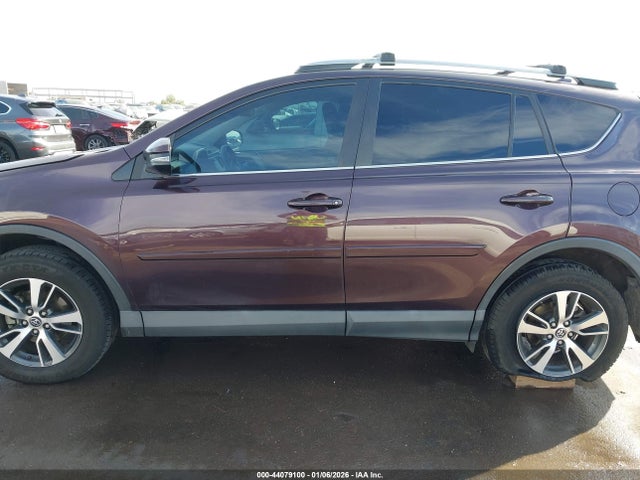Toyota Rav4 Xle 2018 2T3WFREV9JW436344 Image 14