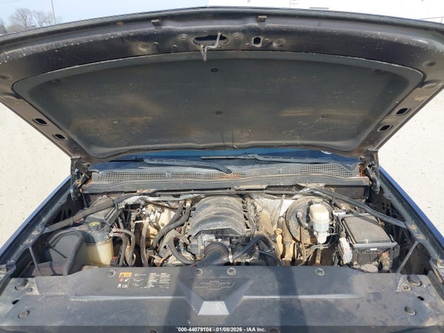 44079104 :رقم المزاد ، 3GCUKRECXFG290075 vin ، 2015 Chevrolet Silverado 1500 1lt مزاد بيع