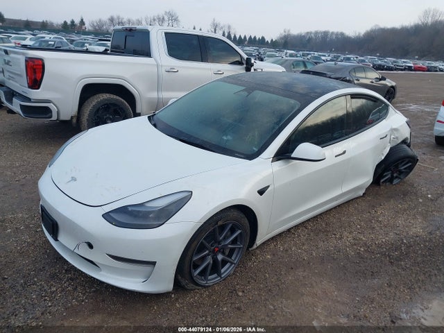 Продажа на аукционе авто 2023 Tesla Model 3 Long Range Dual Motor All-wheel Drive, vin: 5YJ3E1EB5PF618103, номер лота: 44079124