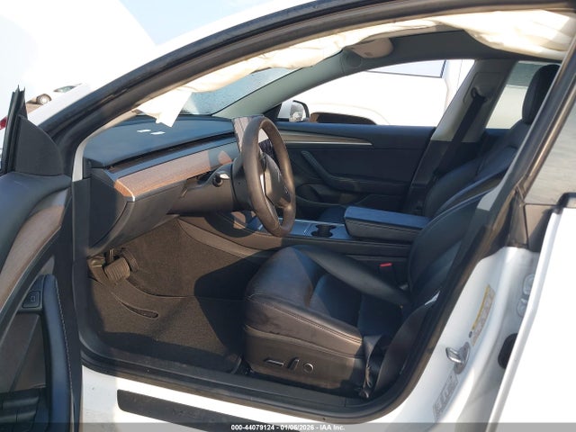 Продажа на аукционе авто 2023 Tesla Model 3 Long Range Dual Motor All-wheel Drive, vin: 5YJ3E1EB5PF618103, номер лота: 44079124