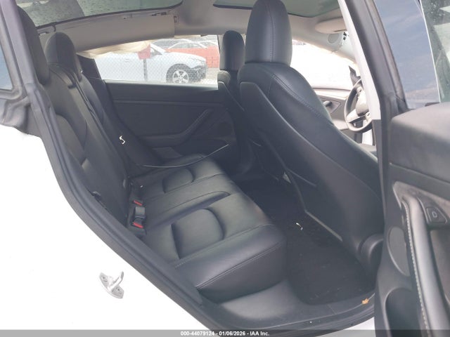 Продажа на аукционе авто 2023 Tesla Model 3 Long Range Dual Motor All-wheel Drive, vin: 5YJ3E1EB5PF618103, номер лота: 44079124