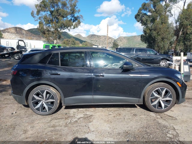 2023 Volkswagen Id.4 Pro S/pro S Plus მანქანა იყიდება აუქციონზე, vin: 1V2FMPE83PC011037, აუქციონის ნომერი: 44079137