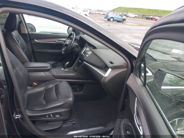 2017 CADILLAC XT5 1GYKNBRS6HZ284486 Photo 4