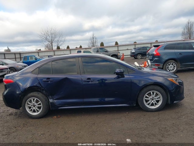 Toyota Corolla Hybrid Le 2022 JTDEAMDE8NJ047696 Image 13