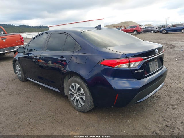 Toyota Corolla Hybrid Le 2022 JTDEAMDE8NJ047696 Image 3