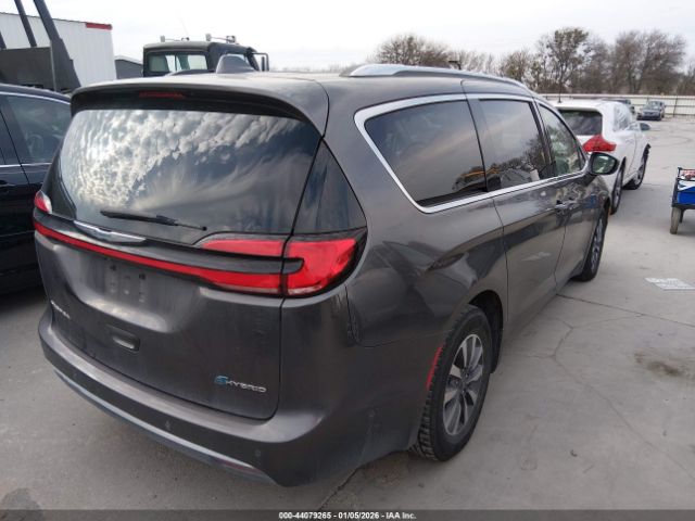 2021 CHRYSLER PACIFICA HYBRID 2C4RC1L73MR603209 Photo 3