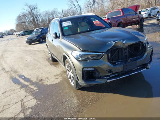 2020 BMW X5 5UXCR6C09L9B59103
