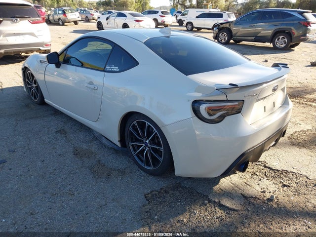2019 SUBARU BRZ JF1ZCAB17K9601534 Photo 2