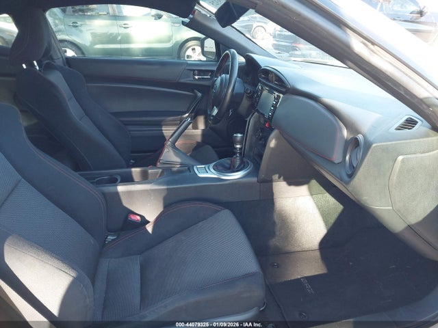 2019 SUBARU BRZ JF1ZCAB17K9601534 Photo 4