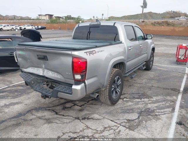 Toyota Tacoma 2018 3TMAZ5CN6JM075105 Image 4